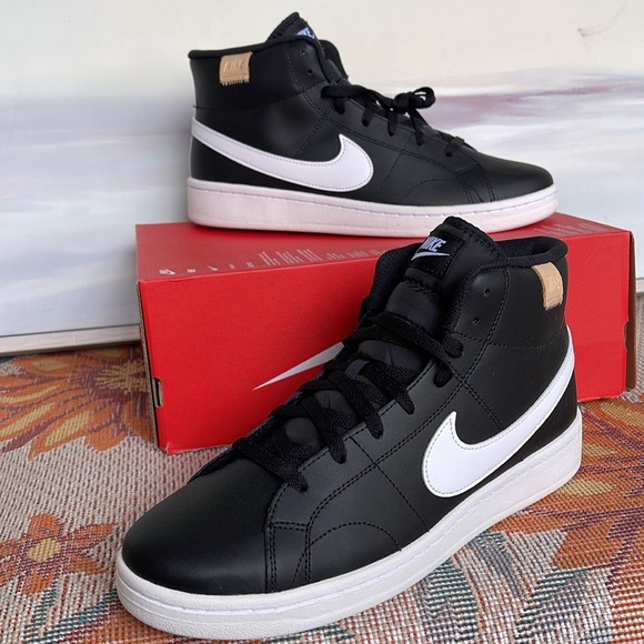 Nike Men’s Court Royale 2 Mid
Black/White Onyx/White
Style CQ9179-001 - Picture 11 of 16